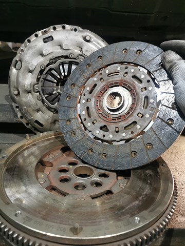  VAG 022141025M ціна, від 15.16 USD