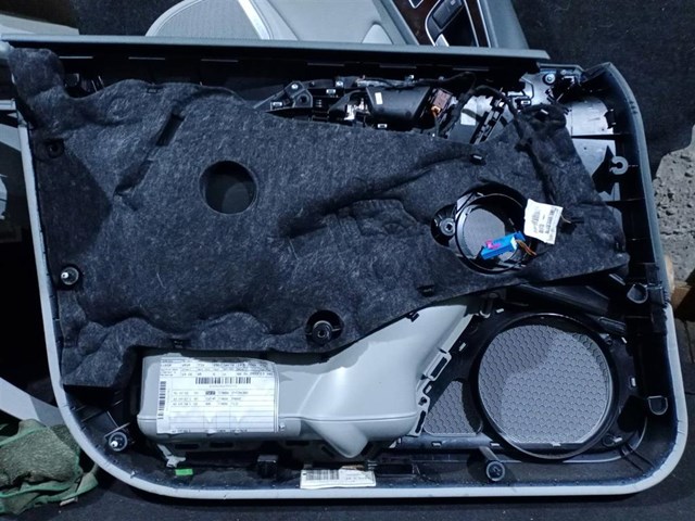Купити 4G1867022 VAG 