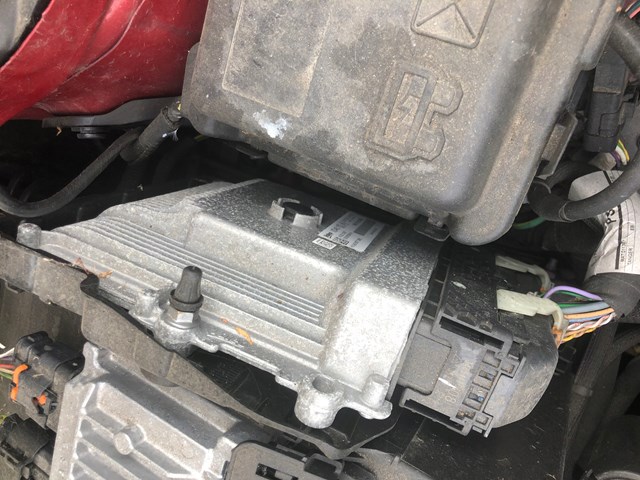  Peugeot/Citroen 9806671980 ціна, від 168.73 USD