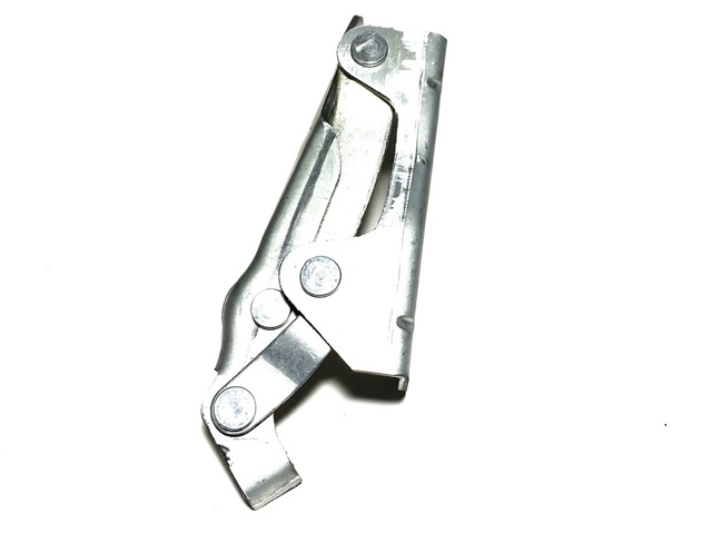 Петля капота, права S218402040DY Chery