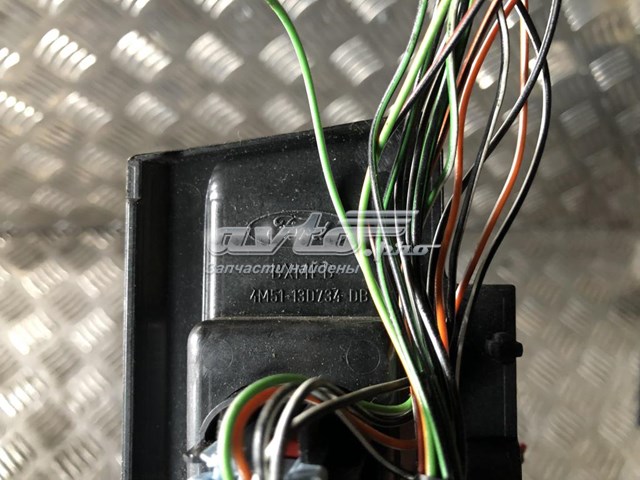 4M5113D734DB Ford