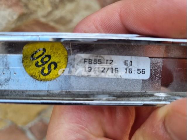 Молдинг заднього бампера, лівий 5618534592ZZ VAG
