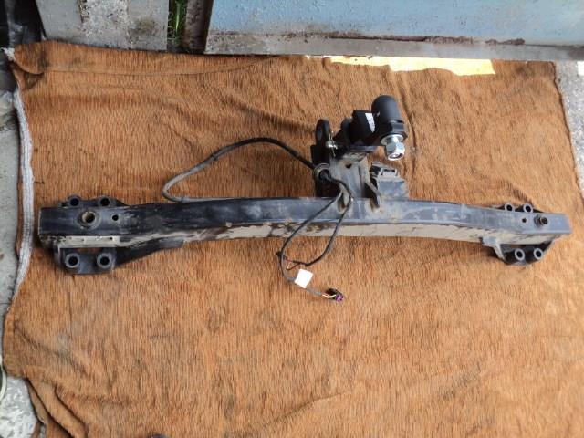 4L0803921F VAG Траверс фаркопа