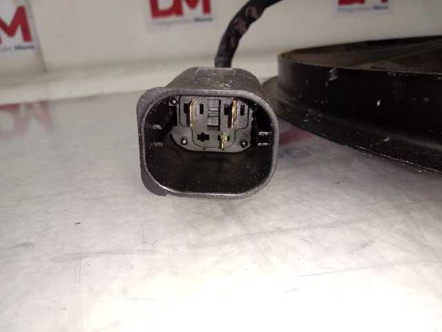  864194602 BMW