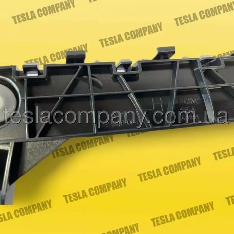 Кронштейн бампера заднього, зовнішній лівий Tesla 149404300A
