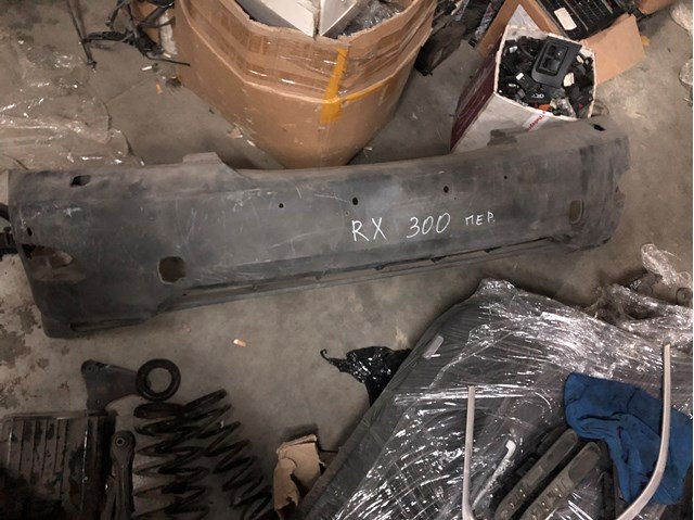 Купити Передній бампер Lexus RX 330/350 U3