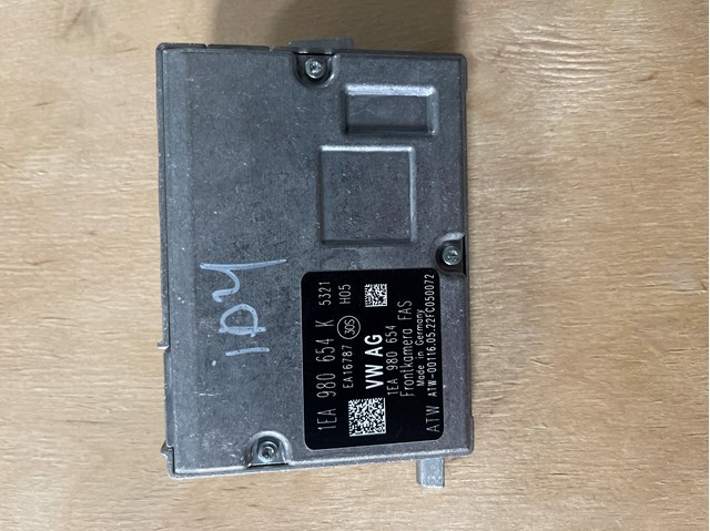 Камера системи забезпечення видимості VAG 1EA980654C ціна, від 151.99 USD
