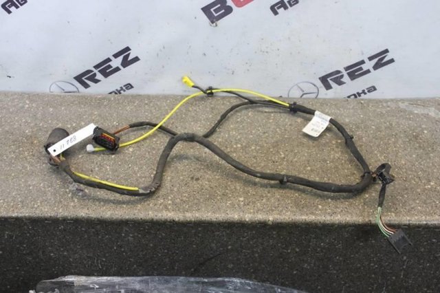  Mercedes A1685405008