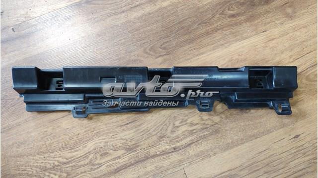 Купити 7256916 BMW Кронштейн зовнішньої накладки порога правого