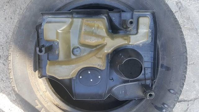 1260136180 Toyota Екран двигуна