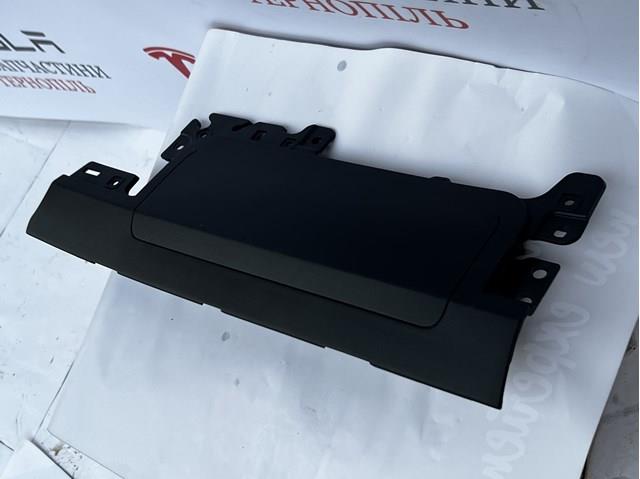 Купити 108335000E Tesla 