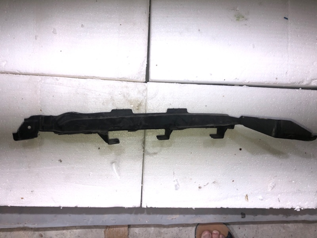  Toyota 532860E060 ціна, від 63.33 USD