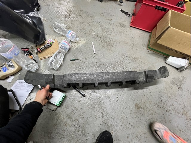 Абсорбер (наповнювач) бампера переднього 9816768080 Peugeot/Citroen