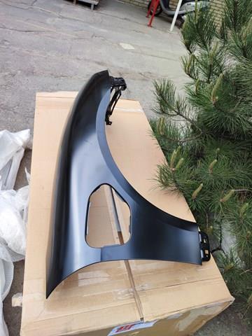 9J1821102YGRV Porsche Крило переднє праве