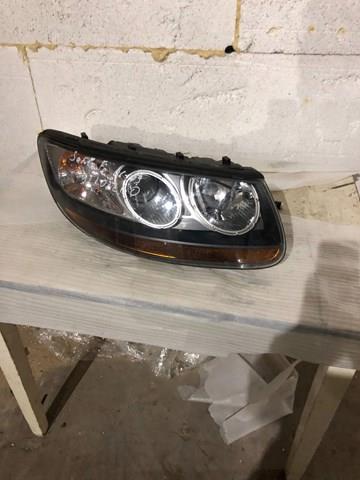 Фара передня права Hyundai/Kia 921022B000