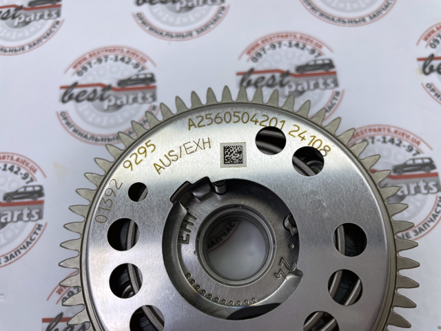 A2560504201 Mercedes Зірка-шестерня розподільного валу двигуна,випускного