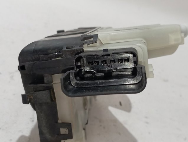 Купити 9819038580 Peugeot/Citroen Замок передньої лівої двері