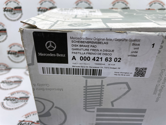 Передні тормозні колодки A0004216302 Mercedes