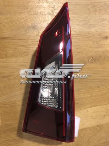 Задній правий зовнішній ліхтар Mazda BHN151150B