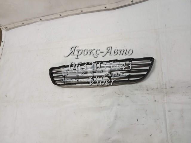 Решітка радіатора 7172168L005PK Suzuki