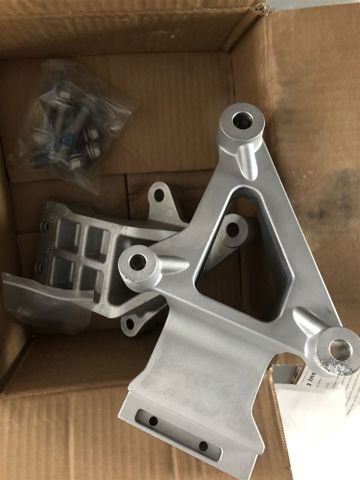  Land Rover VPLXP0512 ціна, від 127.43 USD