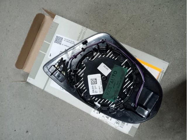 A0998103201 Mercedes Дзеркальний елемент правий
