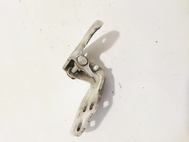 Петля передніх дверей права Fiat/Alfa/Lancia 1364056080 ціна, від 5.06 USD