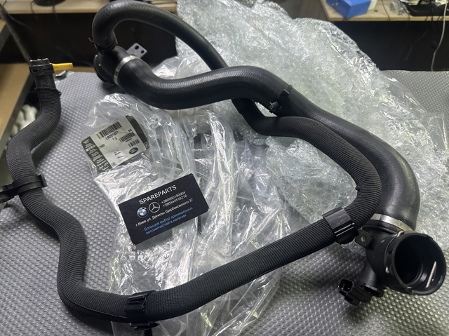 Купити LR091657 Land Rover 