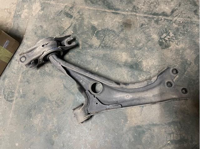 51360TGGG00 Honda Поперечний важіль