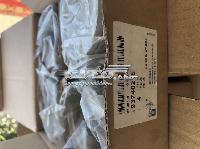 Поршень в зборі General Motors 93740215