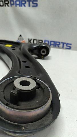 54500KL050 Hyundai/Kia Поперечний важіль