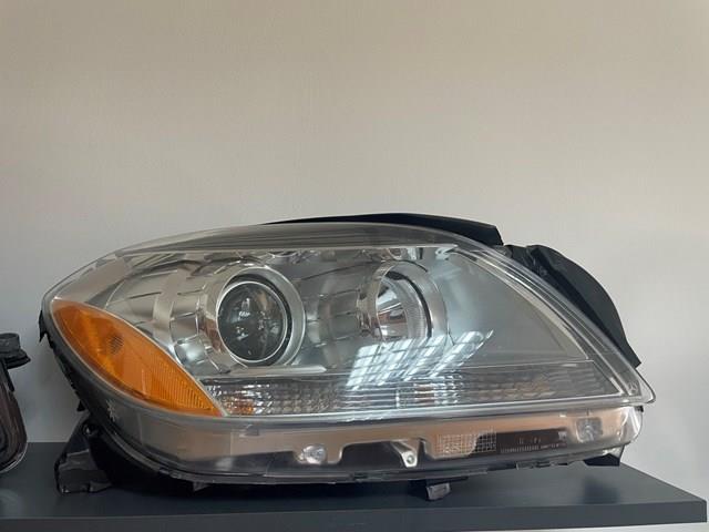  Mercedes A1668208861 ціна, від 276.24 USD