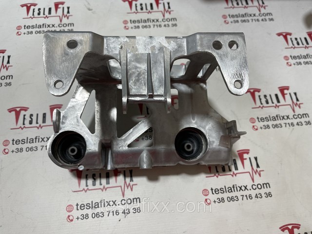  Tesla 150644300B ціна, від  