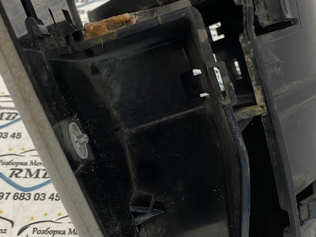  Mercedes A2118100830