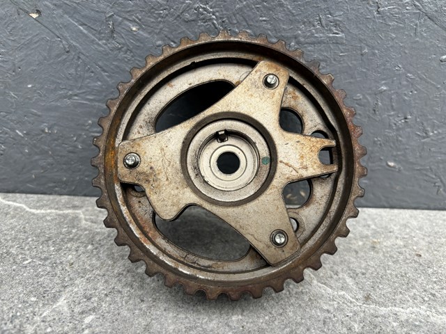 Шестерня розподільчого вала Renault (RVI) 130242580R ціна, від 20.27 USD