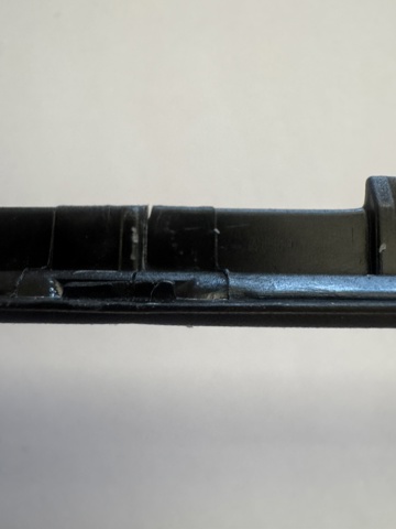 Лівий молдинг вітрового скла Icor GS2811P111X