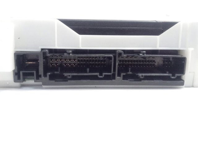 82730K0110 Toyota Блок запобіжників задній, салонний