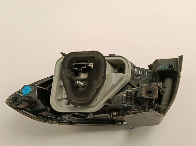 Задня ліва зовнішня фара Peugeot/Citroen 9823216780 ціна, від 133.70 USD