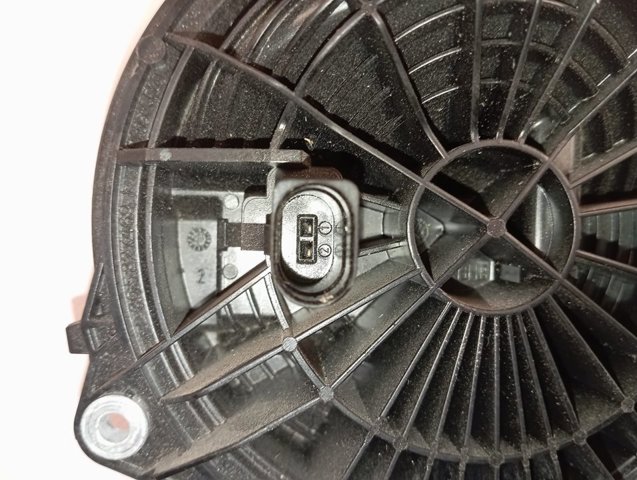 Купити 5G6827469 VAG 