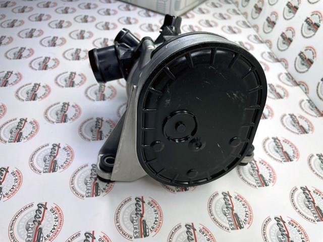 Купити A256200140080 Mercedes Насос охолоджуючої рідини