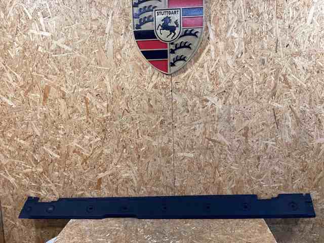  PAD825102 Porsche