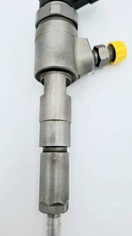 Форсунка паливна Bosch 445110135 ціна, від 26.75 USD