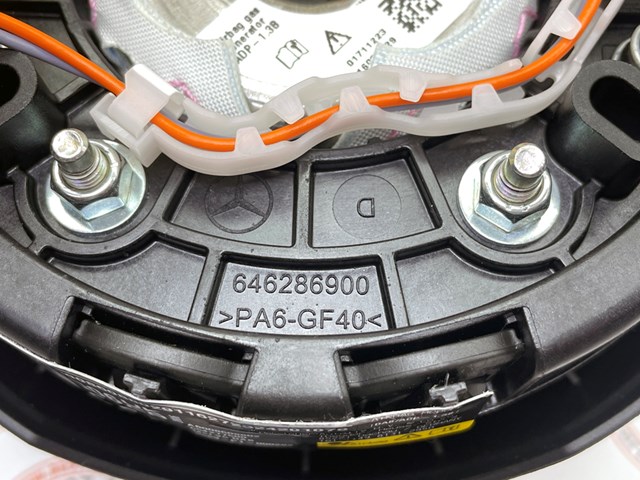 A0008608802 Mercedes 