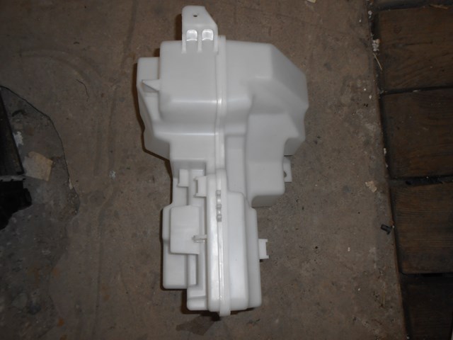 Бачок омивача 32274693 Volvo