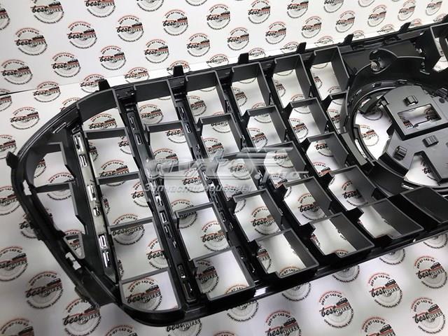 Решітка Mercedes A1678881101