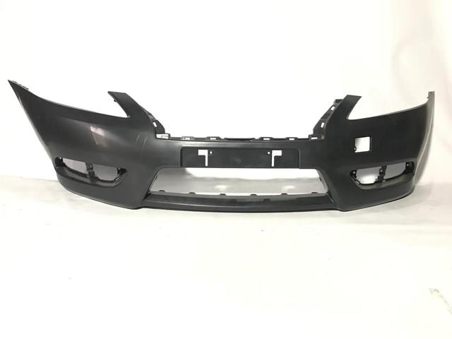 Передній бампер 620223SH0J Nissan/Infiniti