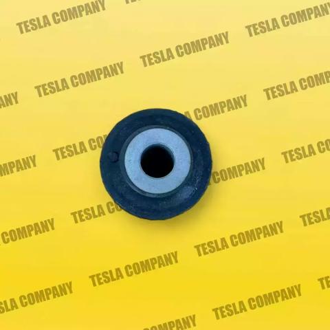 600684000B Tesla Тяга поперечна реактивна задньої підвіски