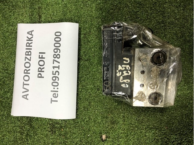 4451060060 Toyota Блок управління АБС (ABS)