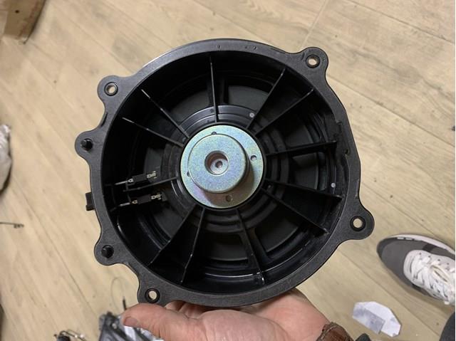  Tesla 107974400D