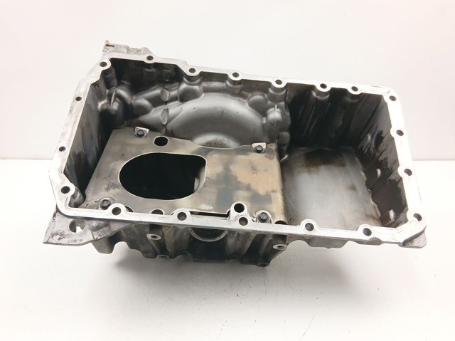 Кронштейн генератора 13992010 BMW